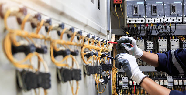 Professional Electrician technician working in St. Clair, MO